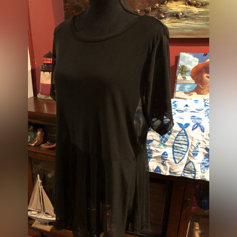 Black Short Sleeve Sheer Peplum Tunic
OR Sheer Bathingsuit Cover up - Picture 6 of 13